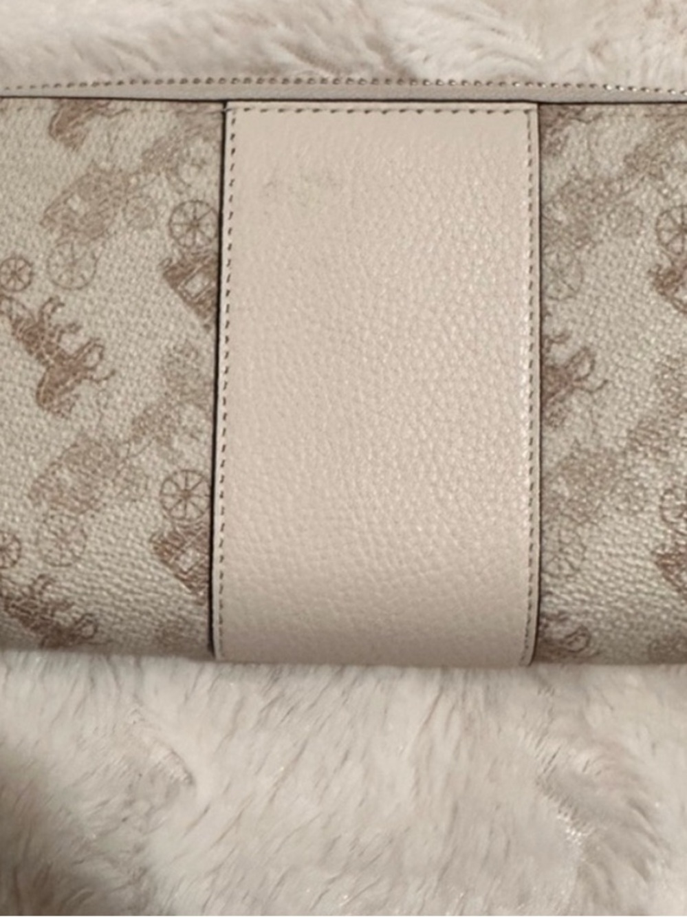 Coach beige horse and carriage Signature Convertible wallet with Gold 'C' - Picture 5 of 6